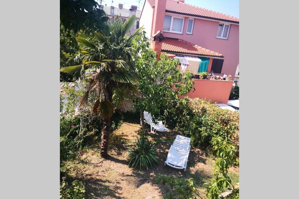 Casa Di Nonna Pina, Kuca U Blizini Arene Apartment Pula Exterior foto