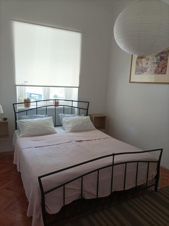 Casa Di Nonna Pina, Kuca U Blizini Arene Apartment Pula Exterior foto
